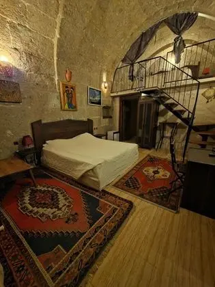 Aile Kemer Mağara Odası