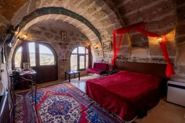 Aile Kemer Mağara Odası