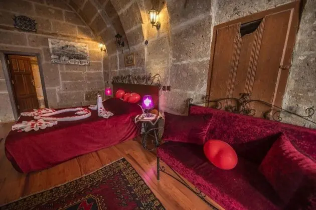 Kemer Mağara Oda