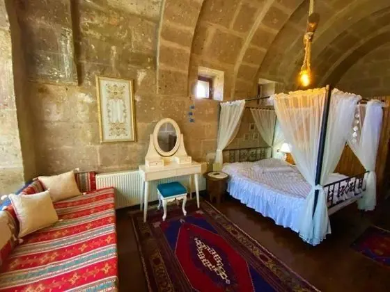 Kemer Mağara Oda
