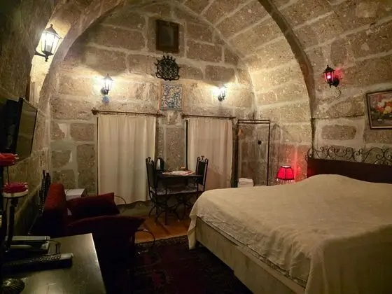 Kemer Mağara Oda
