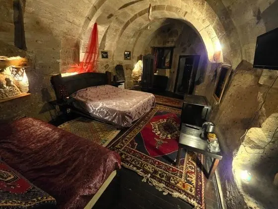 Kemer Mağara Oda
