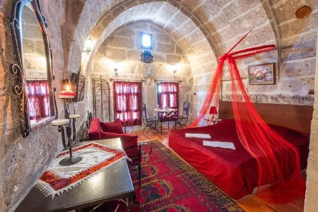 Kemer Mağara Oda