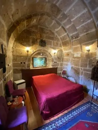 Kemer Mağara Oda