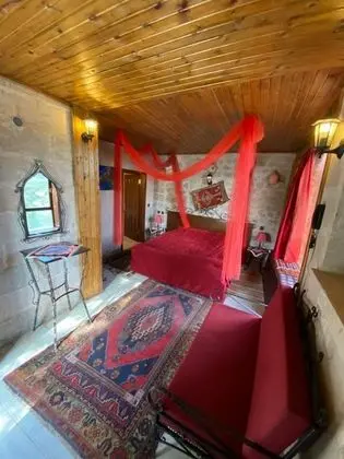 Kemer Mağara Oda
