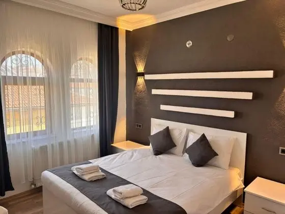 Çift Kişilik, Dağ Manzaralı, Balkonlu