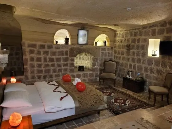 Grand Mağara Suite - Jakuzili