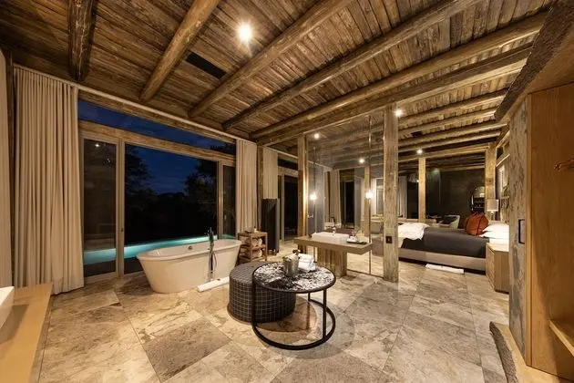 Superior Villa