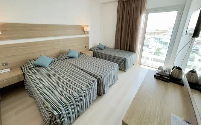 Standard İki Ayrı Yataklı Oda