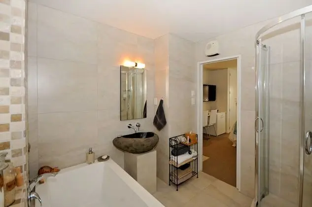 Luxury Süit, 1 Büyük (Queen) Boy Yatak, Küçük Mutfak, Okyanus Manzaralı