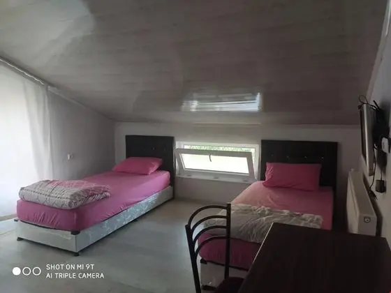 Çatı Katı Oda