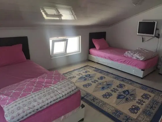Çatı Katı Oda