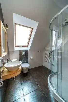 Economy Tek Büyük Yataklı Oda