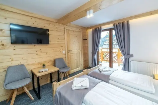 Tek Büyük veya İki Ayrı Yataklı Oda