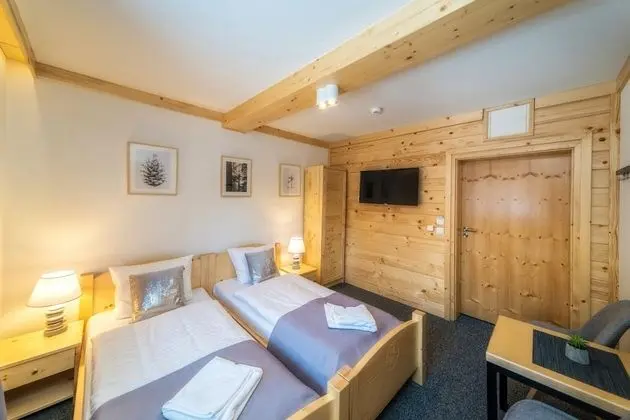 Tek Büyük veya İki Ayrı Yataklı Oda