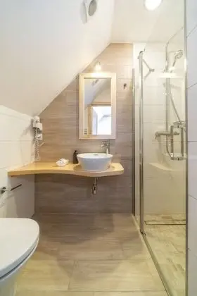 Tek Büyük veya İki Ayrı Yataklı Oda