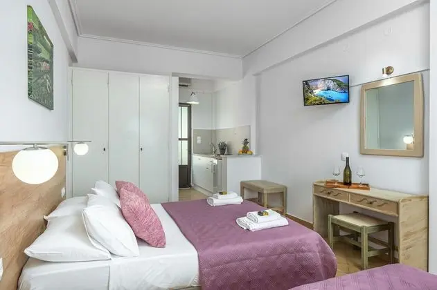 Stüdyo (3 Adults)