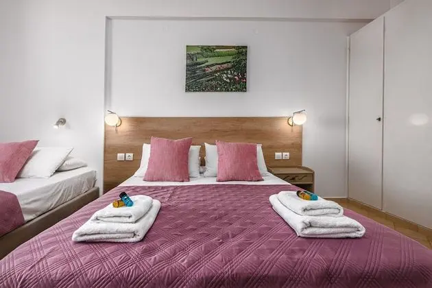 Stüdyo (3 Adults)