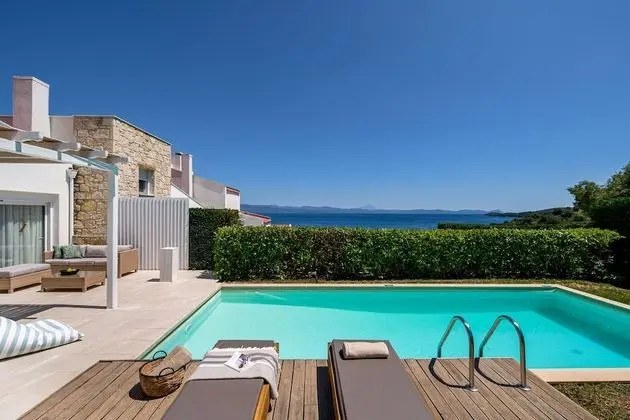 Villa, 3 Yatak Odası, Kişiye Özel Havuzlu, Deniz Manzaralı