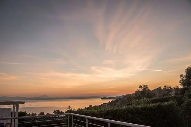 Villa, 4 Yatak Odası, Kişiye Özel Havuzlu, Deniz Manzaralı