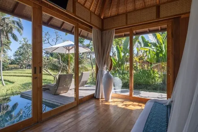 1 Bedroom Pool Villa with Rice Field View