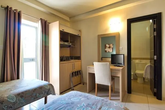 Standard Oda, 3 Tek Kişilik Yatak, Balkon