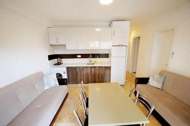 Suite, Bahçe Manzaralı, Balkonsuz