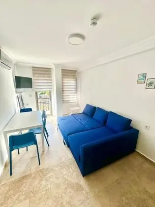Suite, Kara Manzaralı, Balkonlu
