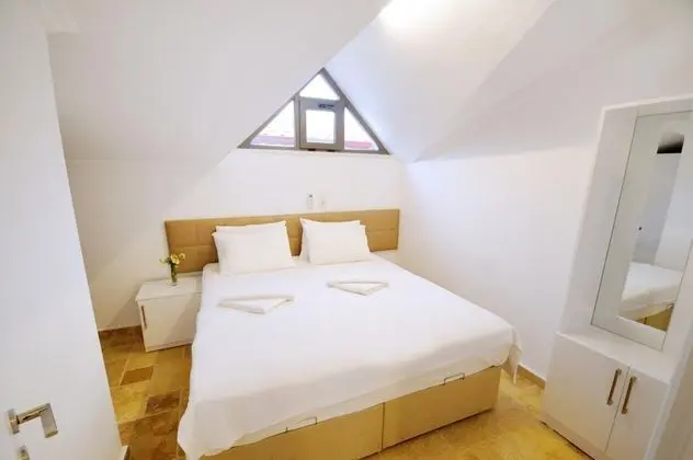 Suite, Kısmi Deniz Manzaralı, Teraslı