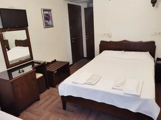 Standart Oda, Kara Manzaralı, Balkonlu