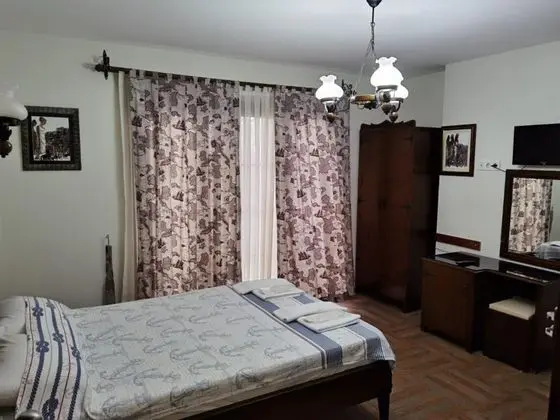 Standart Oda, Kara Manzaralı, Balkonlu