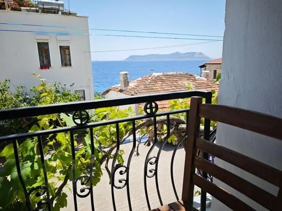 Standard Double Or Twin Room ,deniz Manzaralı,balkonlu