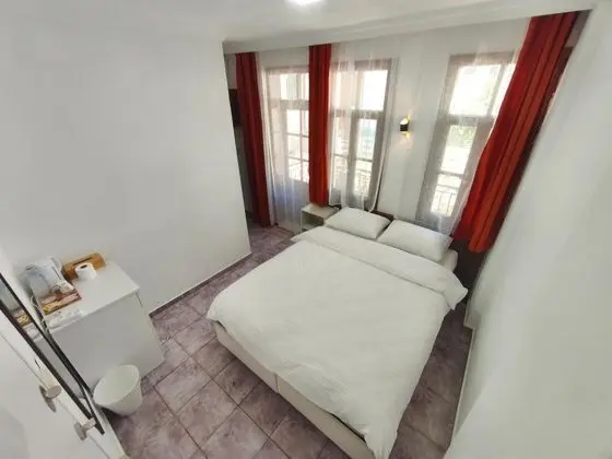 Standart Oda,bahçe Manzaralı,balkonlu