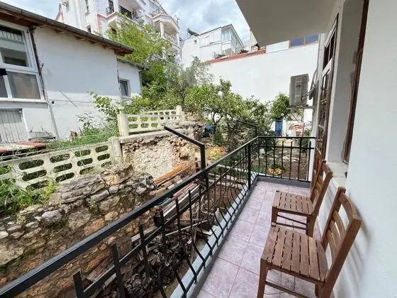 Triple,bahçe Manzaralı,balkonlu