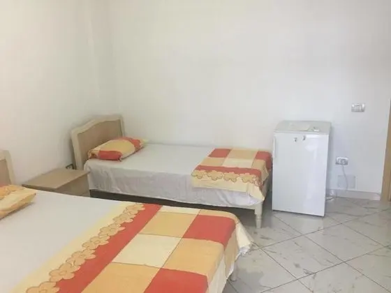 Üç Kişilik Oda, Balkon