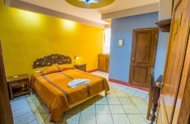 Standard Tek Kişilik Oda, Banyolu/Duşlu