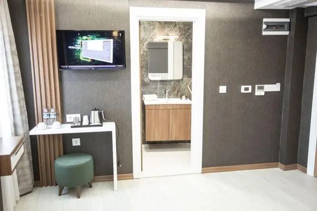 Geniş Aile Odası, Şehir Manzaralı
