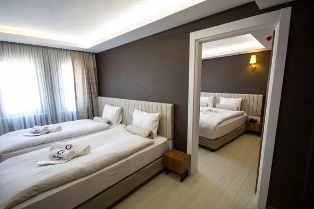 Geniş Aile Odası, Şehir Manzaralı