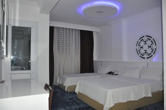 Standard Üç Kişilik Oda