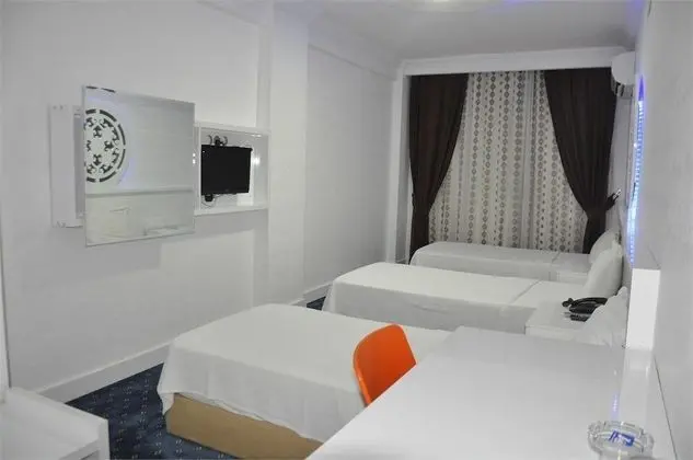 Standard Üç Kişilik Oda