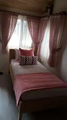 Aile Odası, Manzarasız, Balkonsuz