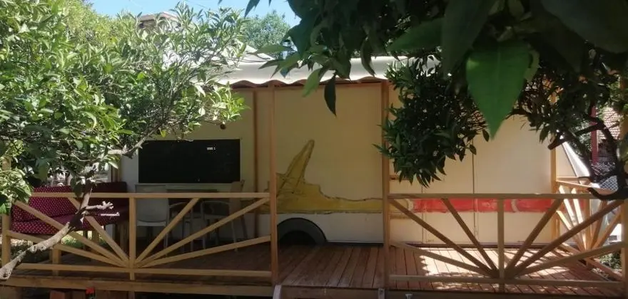 Karavan, Bahçe Manzaralı, Balkonlu