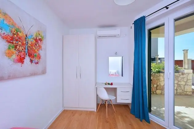 Villa, Deniz Manzaralı