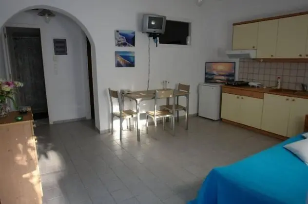 Stüdyo (Ground or First Floor)
