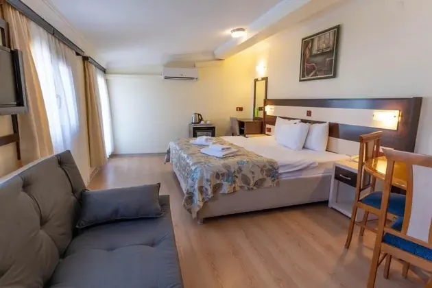 Aile Standard Odası