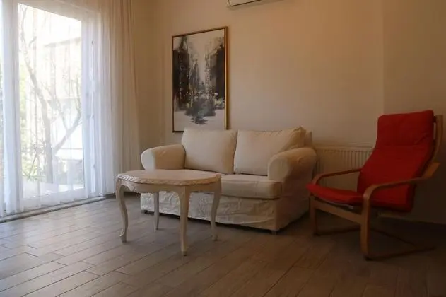 Standart Oda, Bahçe Manzaralı