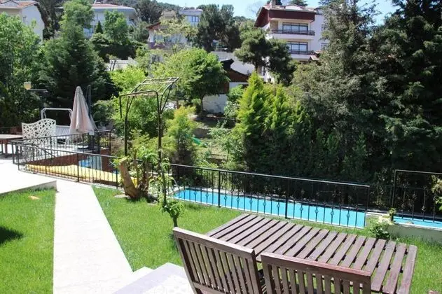 Standart Oda, Bahçe Manzaralı