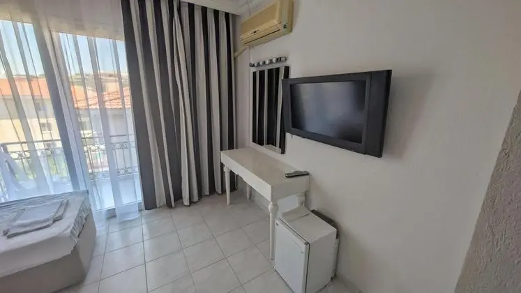 Standart Oda, Şehir Manzaralı