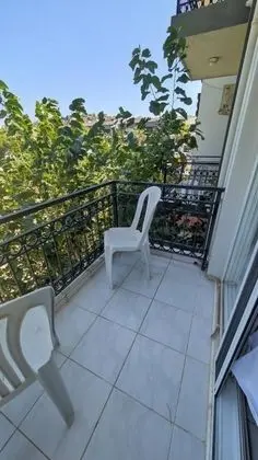Triple, Şehir Manzaralı