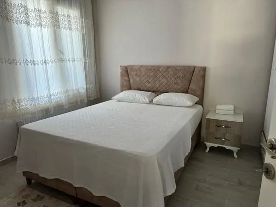 2+1 Apart Daire, Bahçe Manzaralı, Bahçe Katı